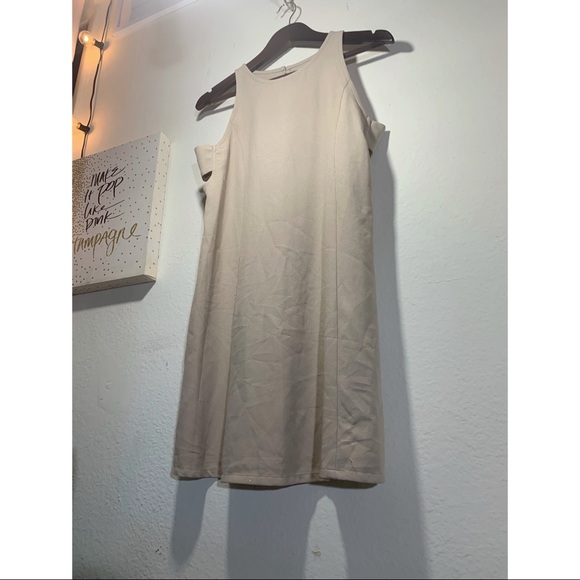 Abercrombie & Fitch Small beige mini dress - Picture 2 of 10
